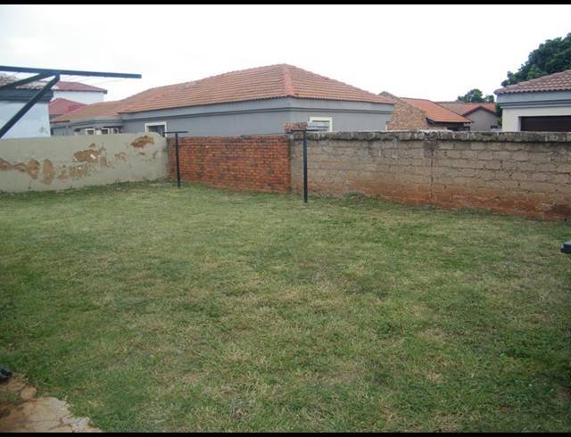 3 BEDROOM HOUSE FOR SALE IN THE ORCHARDS